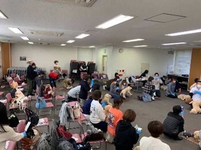 喉に物が詰まってしまったときの対応